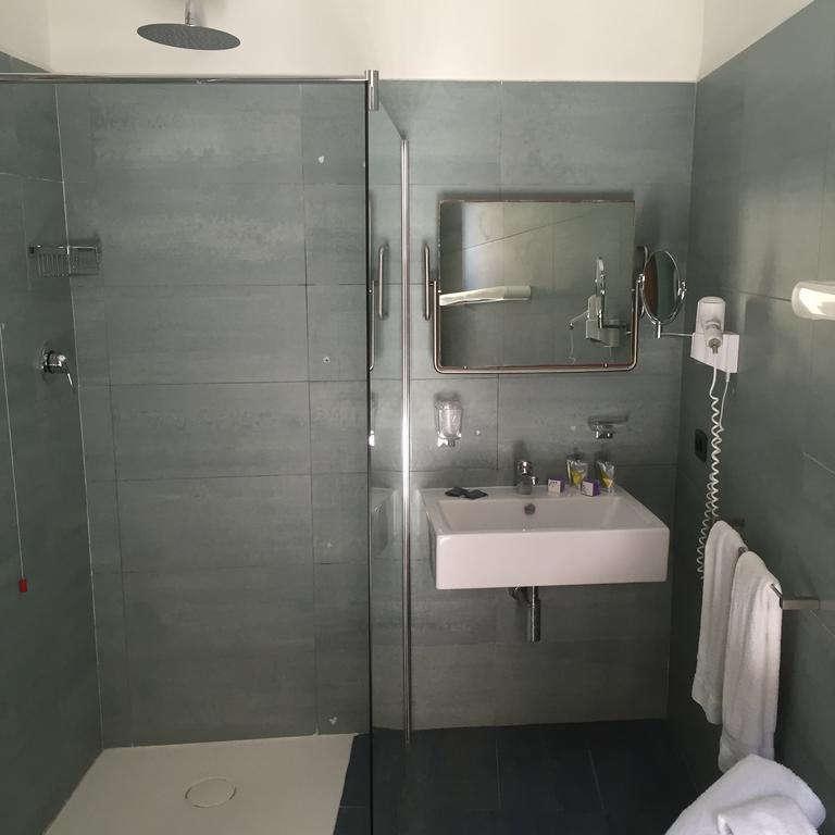 Hotel Il Portico Favignana Kültér fotó