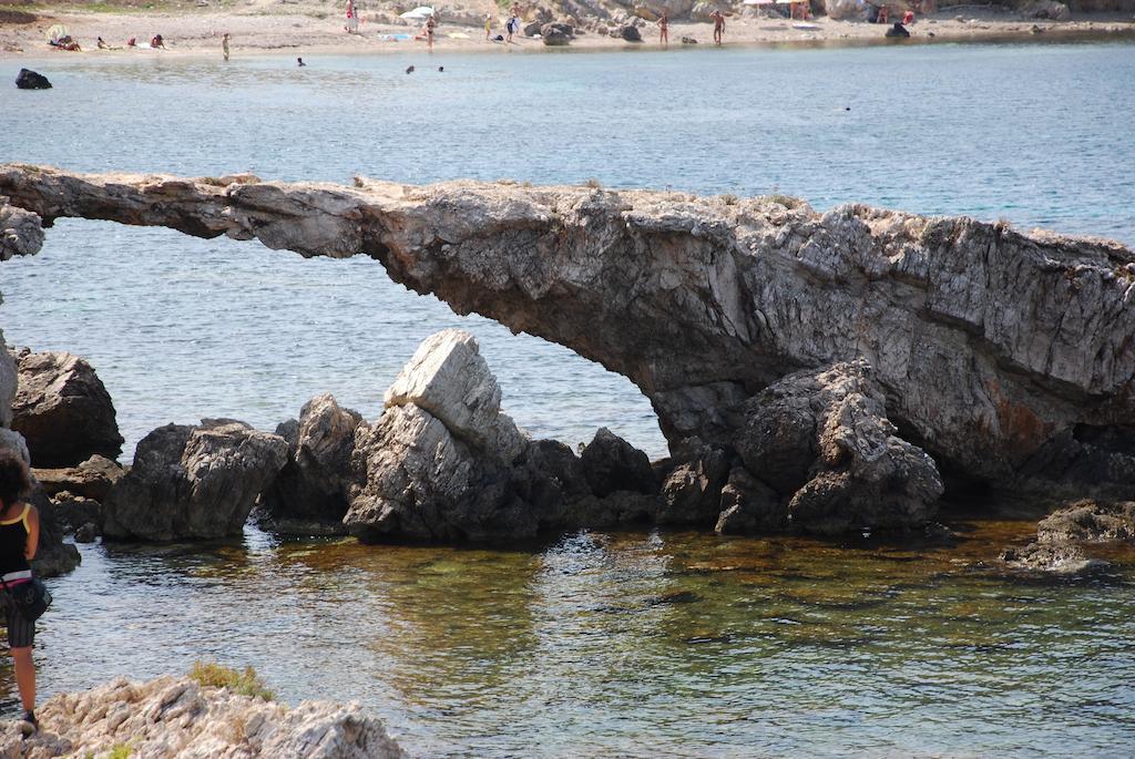 Hotel Il Portico Favignana Kültér fotó